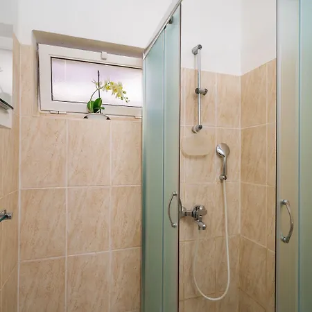 Pavo Apartmán