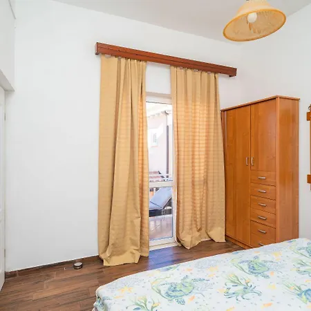 Pavo Apartmán