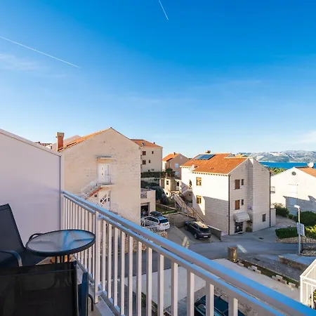 Pavo Apartment