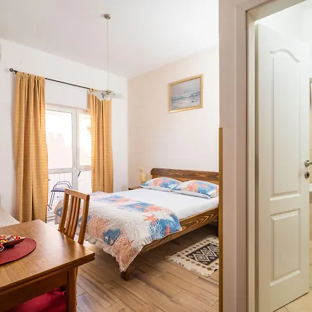 Apartment Pavo *