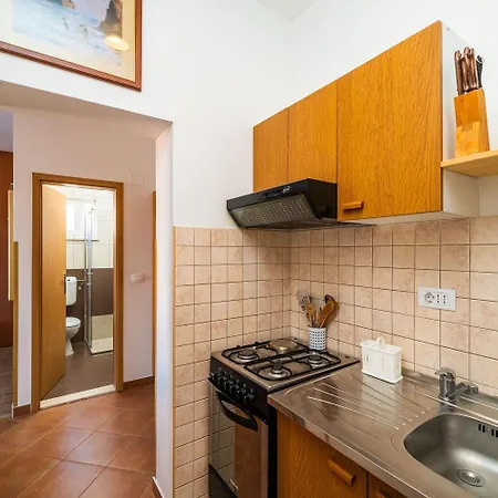 Pavo ツァヴタット