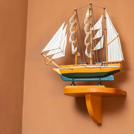 Pavo アパート ツァヴタット