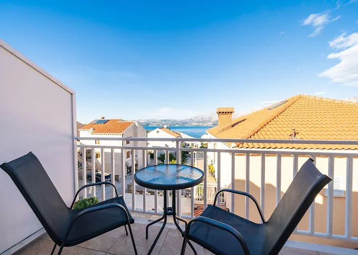Pavo Appartement *