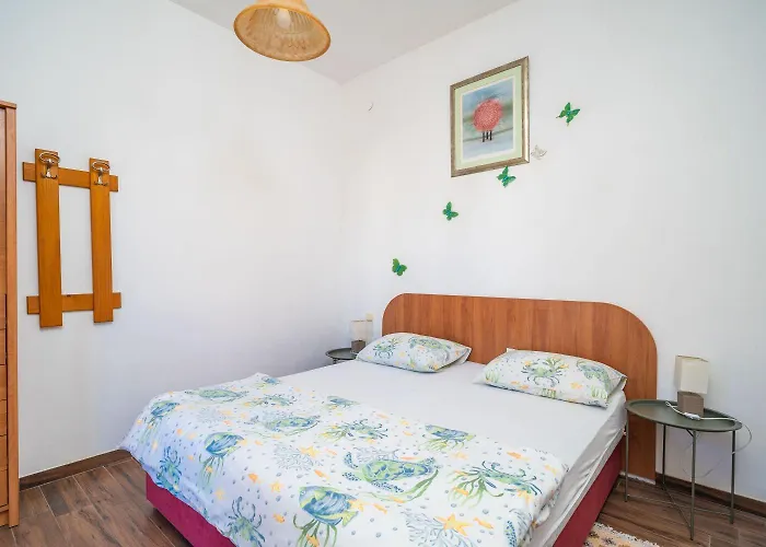 Pavo * Cavtat
